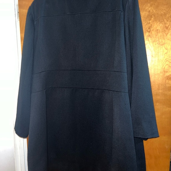 Dress coat. - Picture 2 of 7